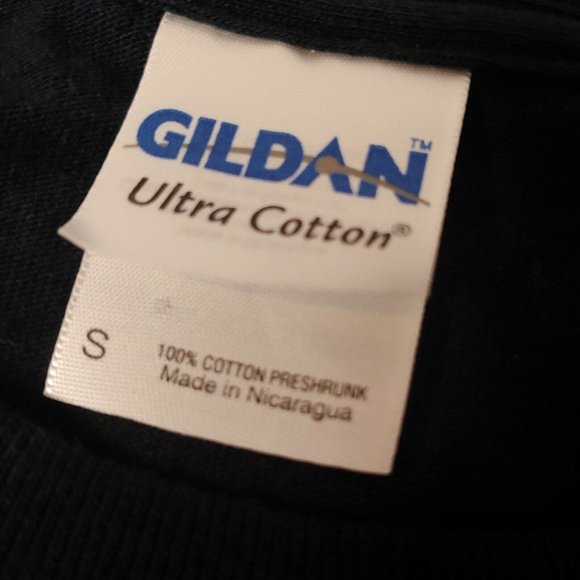 Greensburg, Kansas Men's Small T Shirt Rainbow Embroidered Tornado Storm Black - Picture 3 of 5